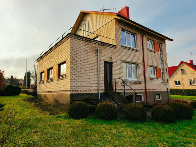 Parduodamas namas Žirgų g., Užtiltės k., Zarasų r. sav., 106 m² ploto 4 kambariai 5