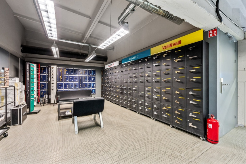 Parduodamos administracinės, paslaugų, prekybos, sandėliavimo patalpos Vilkpėdės g., Naujamiestis, Vilniaus m., Vilniaus m. sav., 1022.94 m2 ploto 12