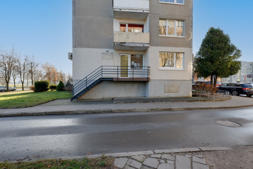 Parduodamos administracinės, paslaugų, prekybos patalpos Naftininkų g., Mažeikių m., Mažeikių r. sav., 62.19 m2 ploto 1