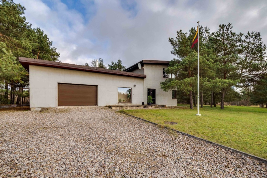 Parduodamas namas Vytauto g., Dukstynos k., Ukmergės r. sav., 216.04 m2 ploto, 2 aukštai 1