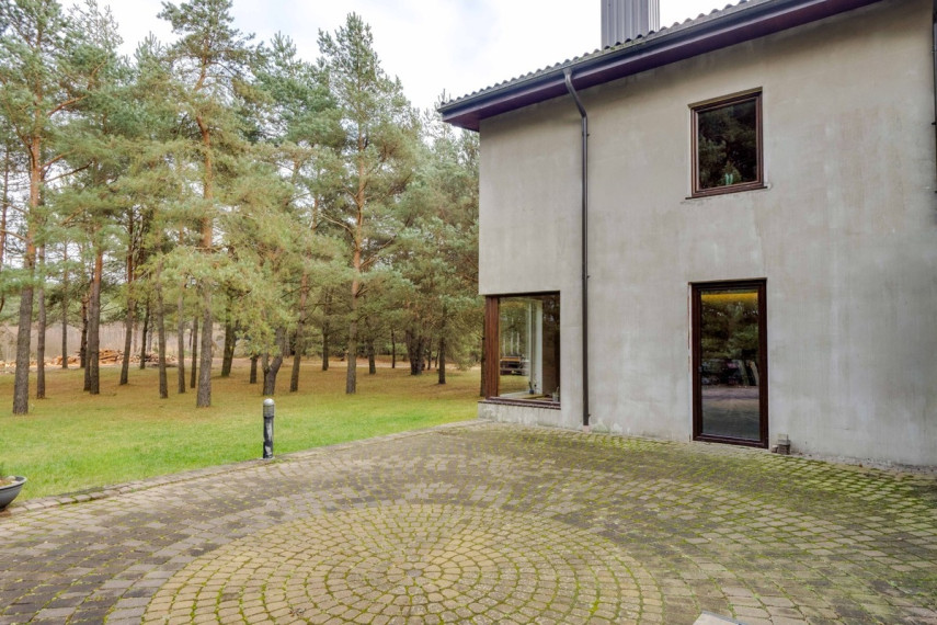 Parduodamas namas Vytauto g., Dukstynos k., Ukmergės r. sav., 216.04 m2 ploto, 2 aukštai 4