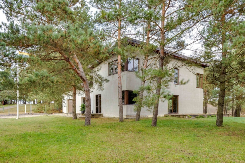 Parduodamas namas Vytauto g., Dukstynos k., Ukmergės r. sav., 216.04 m2 ploto, 2 aukštai 6