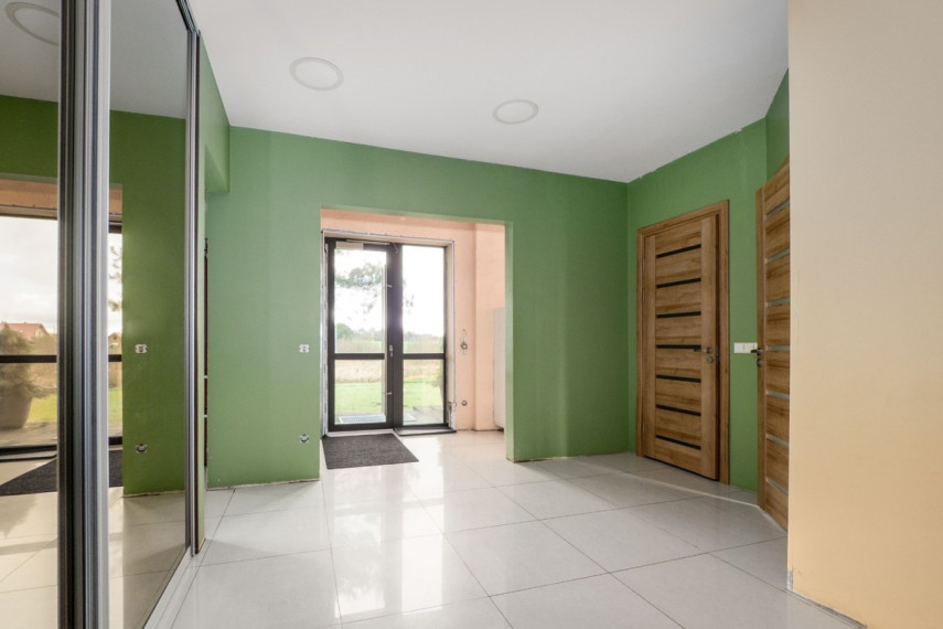 Parduodamas namas Vytauto g., Dukstynos k., Ukmergės r. sav., 216.04 m2 ploto, 2 aukštai 12