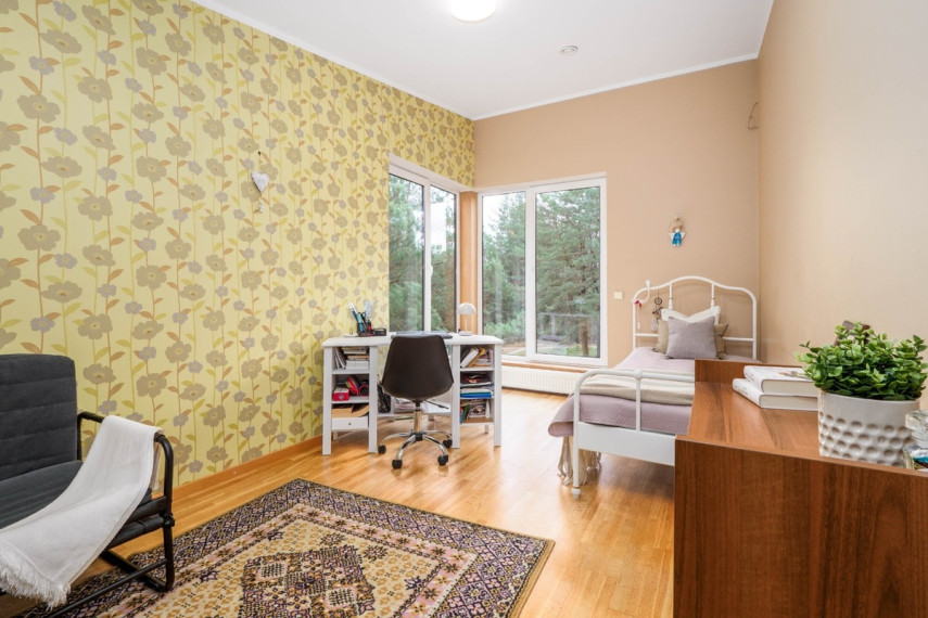 Parduodamas namas Vytauto g., Dukstynos k., Ukmergės r. sav., 216.04 m2 ploto, 2 aukštai 34
