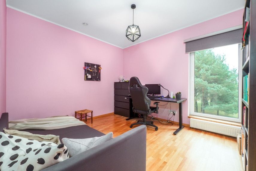 Parduodamas namas Vytauto g., Dukstynos k., Ukmergės r. sav., 216.04 m2 ploto, 2 aukštai 36