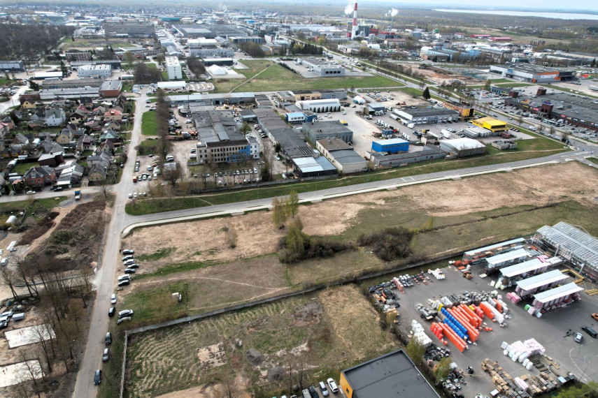 Parduodamas komercinės paskirties sklypas Girulių g., Žaliūkiai, Šiaulių m., Šiaulių m. sav., 13 a ploto 15