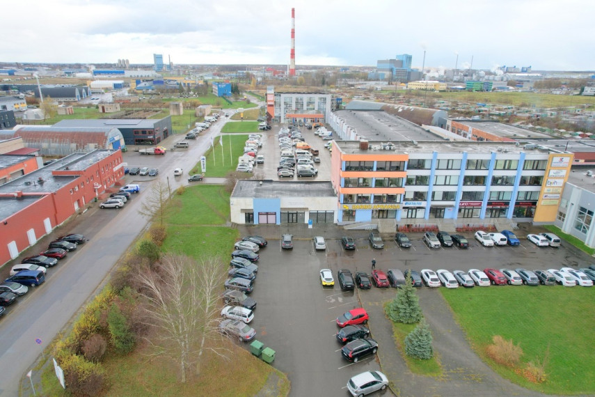 Parduodamos administracinės, kitos paskirties, paslaugų, prekybos, sandėliavimo patalpos Svajonės g., Vingio, Klaipėdos m., Klaipėdos m. sav., 267.79 m2 ploto 4