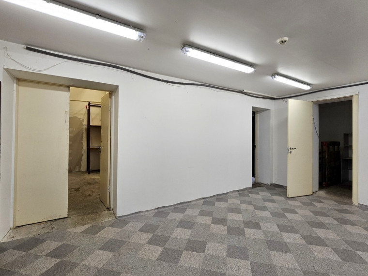 Parduodamos administracinės, kitos paskirties, paslaugų, prekybos, sandėliavimo patalpos Svajonės g., Vingio, Klaipėdos m., Klaipėdos m. sav., 267.79 m2 ploto 23