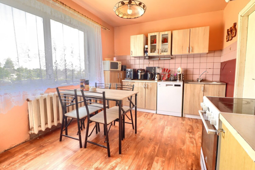 Parduodamas namas Daugeliškių k., Kauno r. sav., 212 m2 ploto, 1 aukštai 3