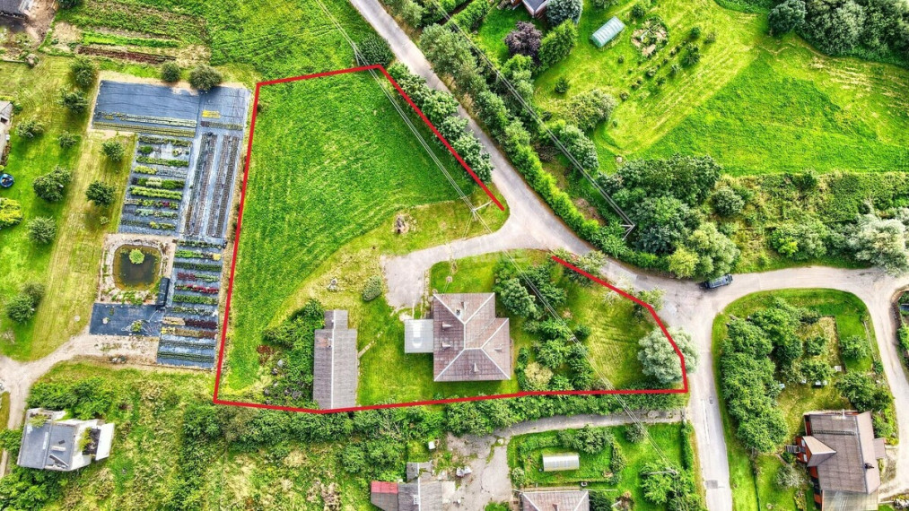 Parduodamas namas Daugeliškių k., Kauno r. sav., 212 m2 ploto, 1 aukštai 18