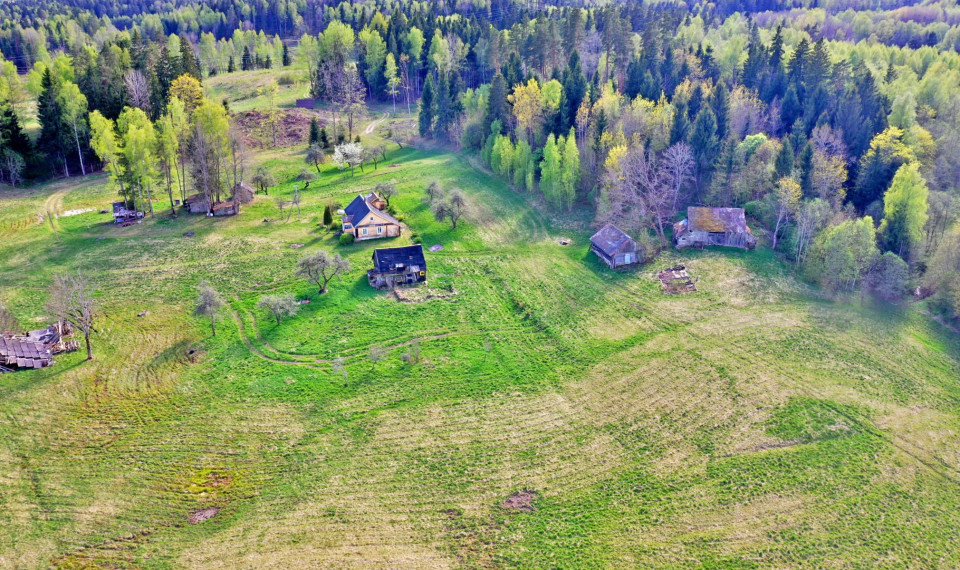 Parduodamas namas Gudėniškės k., Zarasų r. sav., 84.00 m² ploto 3 kambariai 18