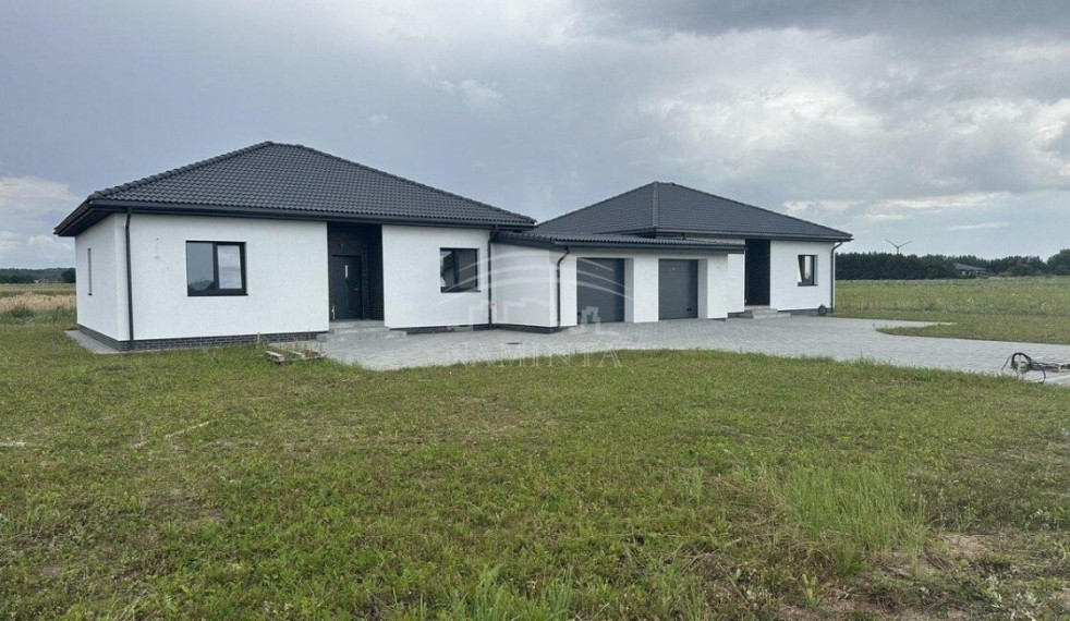 Parduodamas namas Kiauleikių k., Kretingos r. sav., 116 m2 ploto, 1 aukštai 10