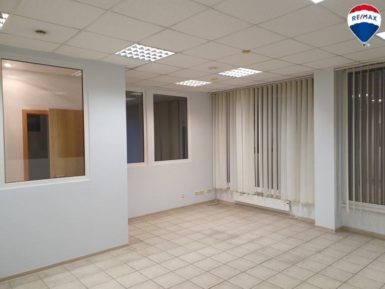 Nuomojamos įvairaus dydžio patalpos Ateities g. 10A, Vilniuje 13