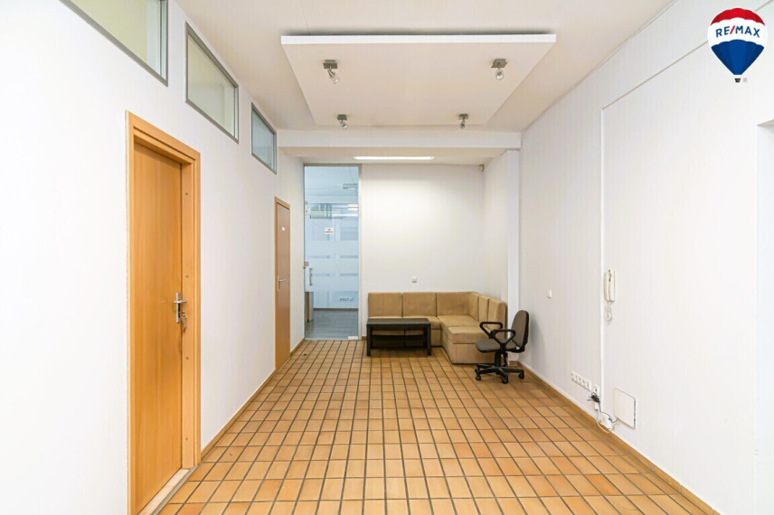 Nuomojamos įvairaus dydžio patalpos Ateities g. 10A, Vilniuje 11