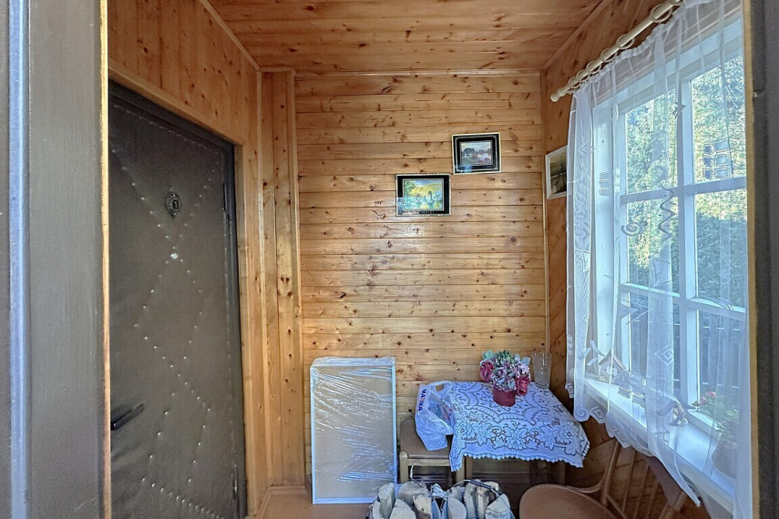PARDUODAMA VERTIKALIAI DALINTA NAMO DALIS SU ŪKINIU PASTATU IR GARAŽU KREKENAVOS G. 4, PANEVĖŽIO MIESTO CENTRE 3