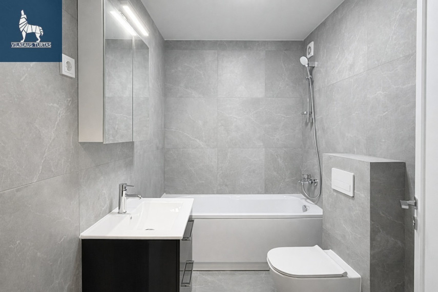 Parduodamas butas Daugėliškio g., Šnipiškės, Vilniaus m., Vilniaus m. sav., 69.72 m2 ploto, 3 kambariai 9