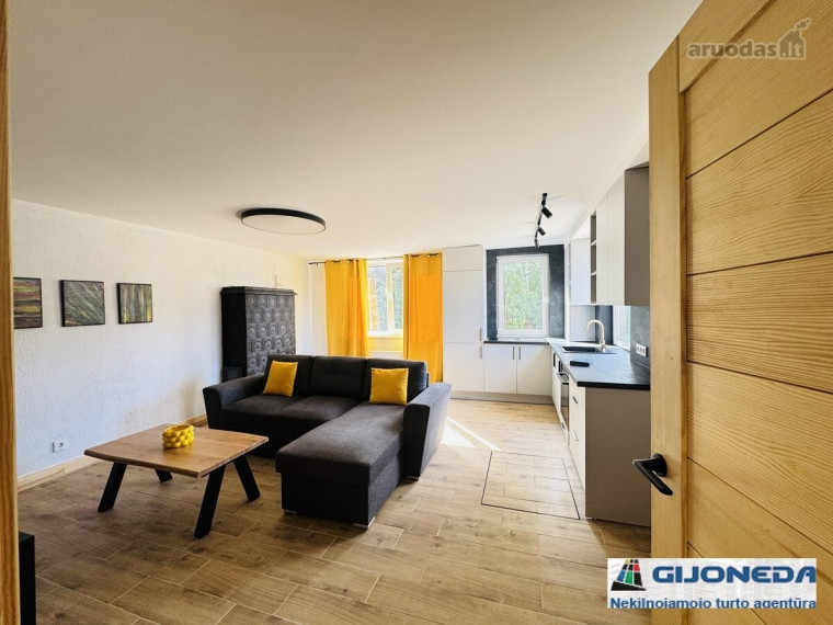 Nuomojamas butas Klaipėdos apskritis, Klaipėda, Melnragė, Molo g., 40 m2 ploto, 2 kambariai 2