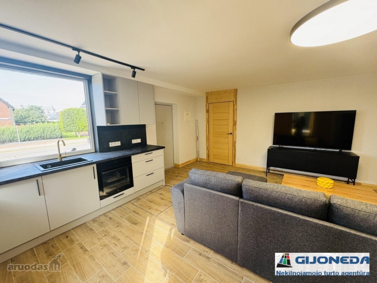 Nuomojamas butas Klaipėdos apskritis, Klaipėda, Melnragė, Molo g., 40 m2 ploto, 2 kambariai 4
