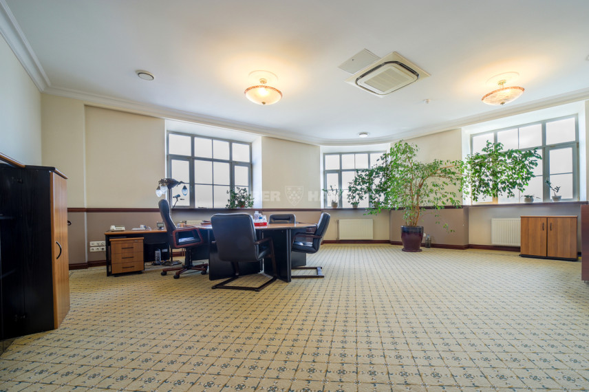 Nuomojamos administracinės patalpos Gedimino pr., Senamiestis, Vilniaus m., Vilniaus m. sav., 343.86 m2 ploto 8