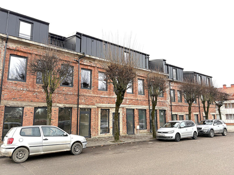 Parduodamas butas Birutės g., Šakių m., Šakių r. sav., 61.34 m² ploto 3 kambariai 32