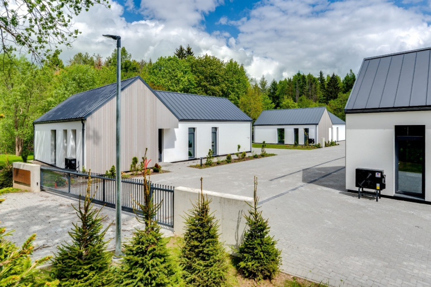 Parduodamas namas Sakališkių g., Balsiai, Vilniaus m., Vilniaus m. sav., 135 m2 ploto, 1 aukštai 8