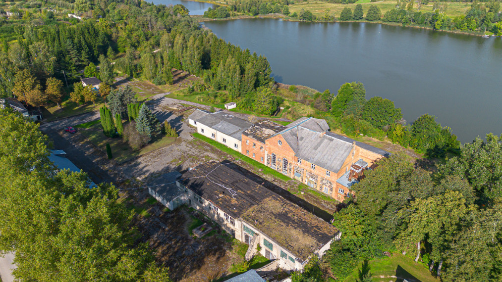Parduodamas namas Kranto g., Ambraziškių k., Molėtų r. sav., 3996 m2 ploto, 3 aukštai 22