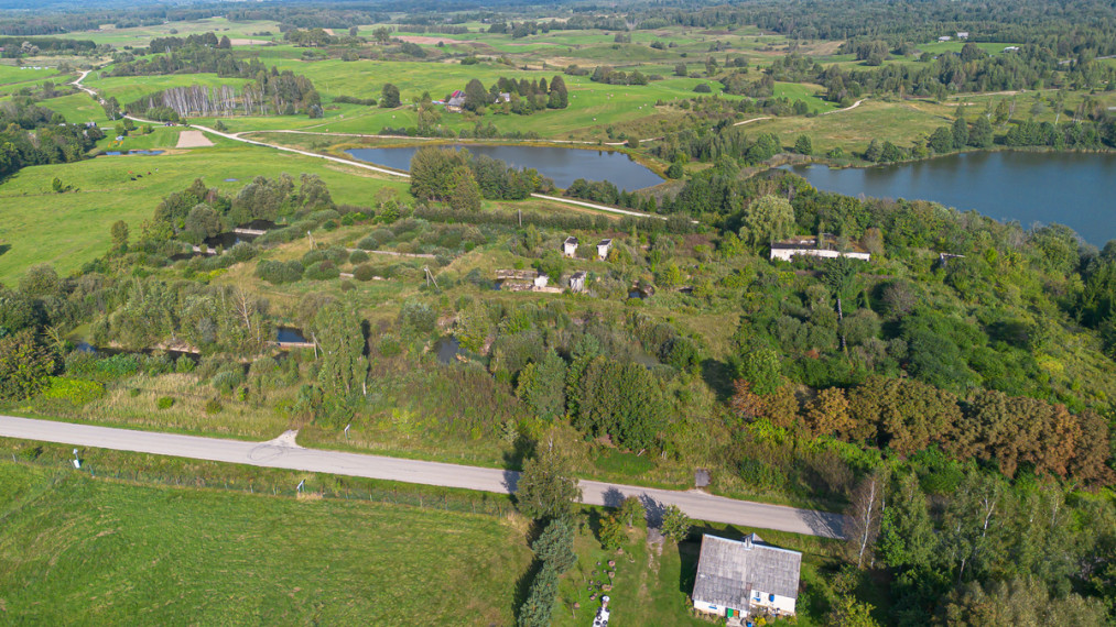 Parduodamas namas Kranto g., Ambraziškių k., Molėtų r. sav., 3996 m2 ploto, 3 aukštai 33