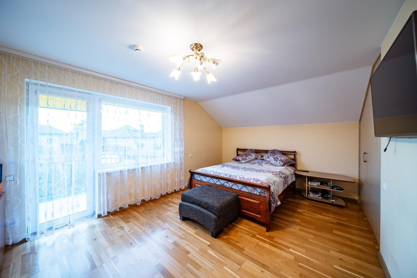 Parduodamas namas Etten-Leuro g., Pabaliai, Šiaulių m., Šiaulių m. sav., 202.76 m² ploto 5 kambariai 15