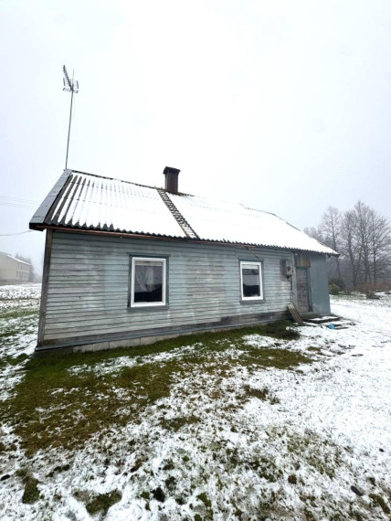 Parduodamas namas Kražantės g., Petrališkės k., Kelmės r. sav., 57.75 m² ploto 3 kambariai 3