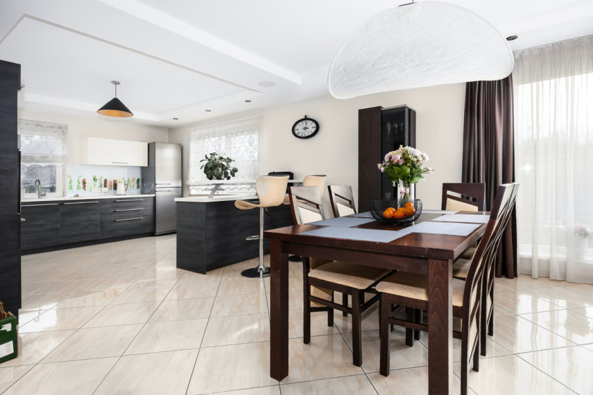 Parduodamas namas Kaštonų 2-oji g., Kvecių k., Kretingos r. sav., 208.44 m2 ploto, 2 aukštai 2