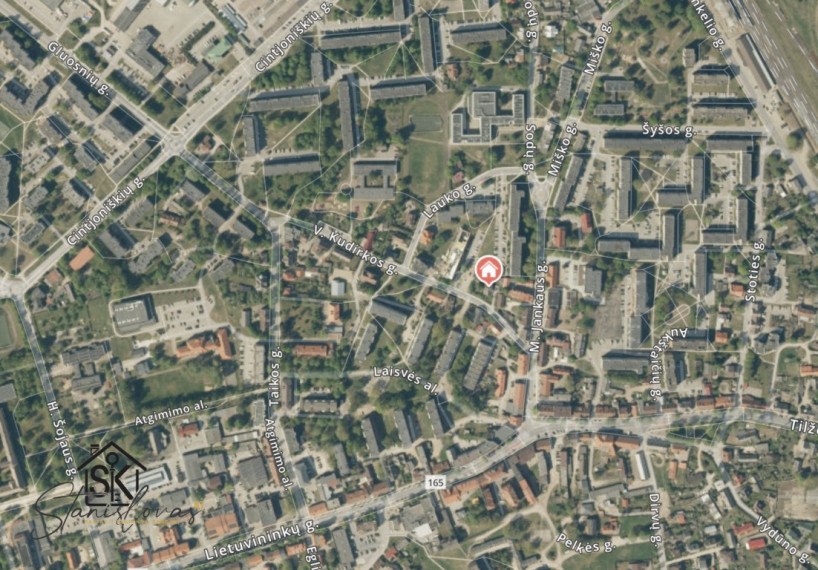 PIRMAME AUKŠTE PARDUODAMAS 3 KAMBARIŲ BUTAS ŠILUTĖJE, V.KUDIRKOS G. 6 29