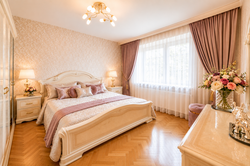 Parduodamas namas V. Kudirkos g., Centras, Šiaulių m., Šiaulių m. sav., 285.00 m² ploto 6 kambariai 2