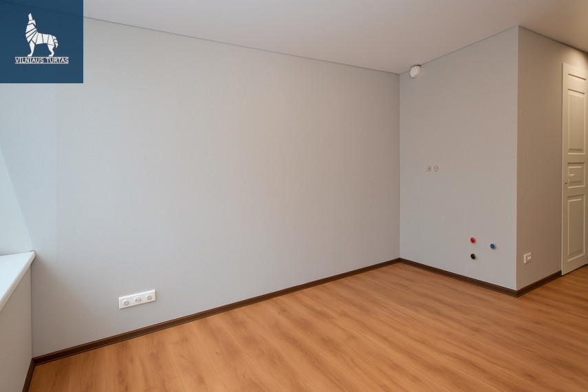 Parduodamas butas Rinktinės g., Šnipiškės, Vilniaus m., Vilniaus m. sav., 17 m2 ploto, 1 kambariai 1
