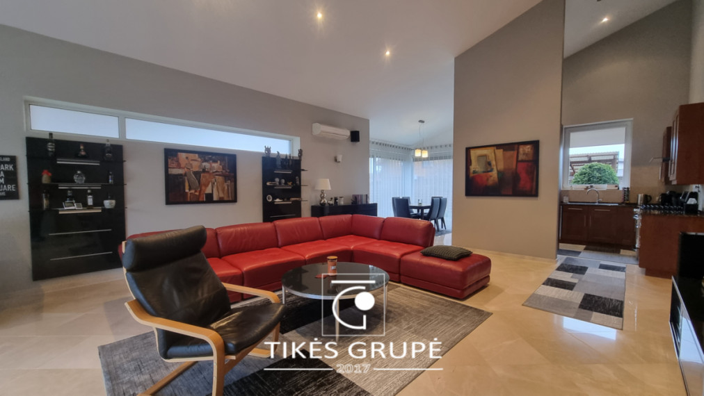 Parduodamas namas Slengių k., Klaipėdos r. sav., 222 m2 ploto, 2 aukštai 1