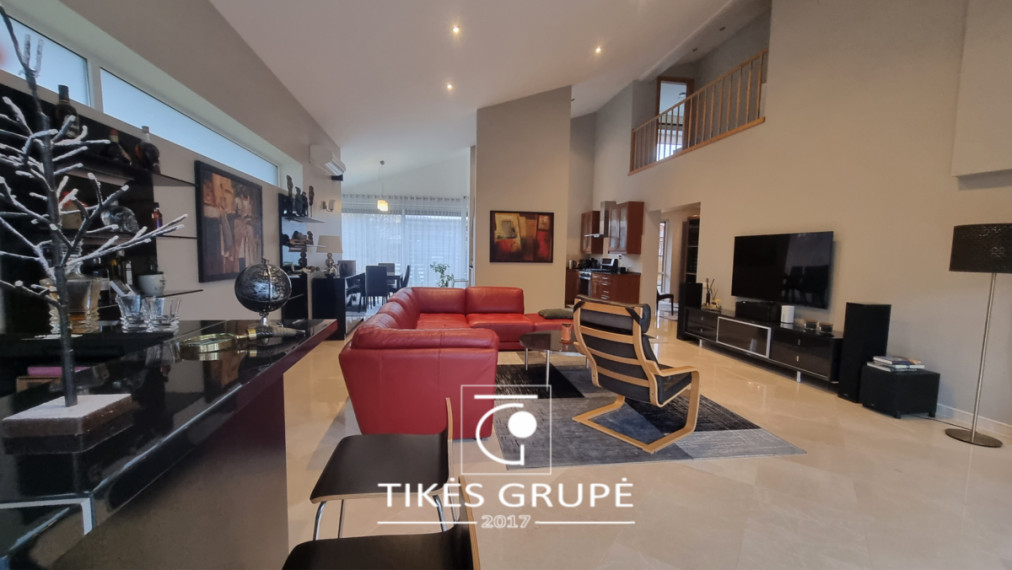 Parduodamas namas Slengių k., Klaipėdos r. sav., 222 m2 ploto, 2 aukštai 10