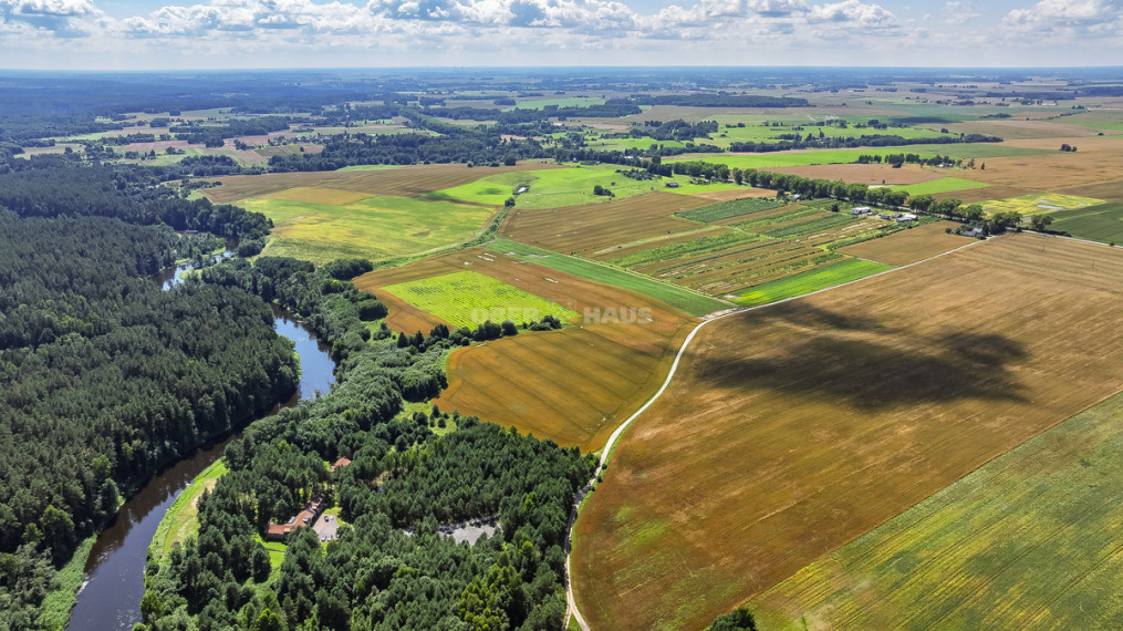 Parduodamas namas Abromiškio k., Anykščių r. sav., 594.12 m2 ploto, 2 aukštai 28