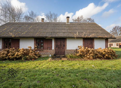 PARDUODAMAS NAMAS RAMIOJE VIETOJE SUVERNŲ KAIME, JOCIŠKIŲ G. 4 – IDEALI GALIMYBĖ IEŠKANTIEMS TYLOS PARDUODAMAS NAMAS RAMIOJE VIETOJE SUVERNŲ KAIME, JOCIŠKIŲ G. 4 – IDEALI GALIMYBĖ IEŠKANTIEMS TYLOS