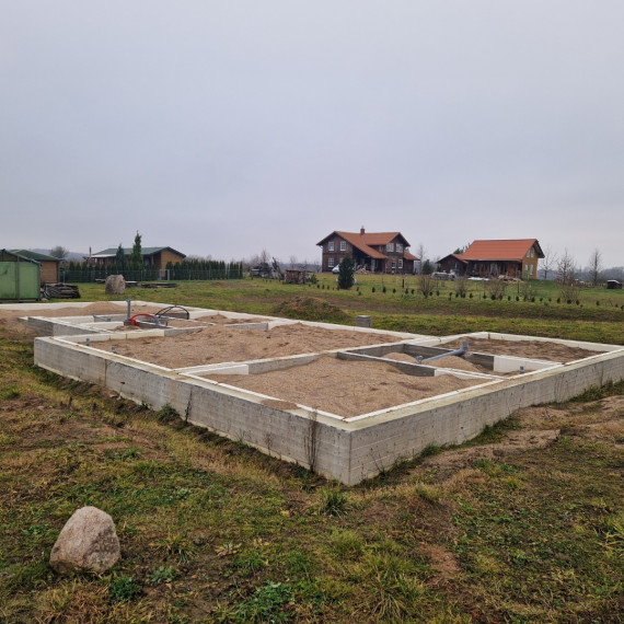 Parduodamas  sklypas Alytaus r. sav., Poteronių k. dal., Vilniaus g., 26.91 a ploto 1