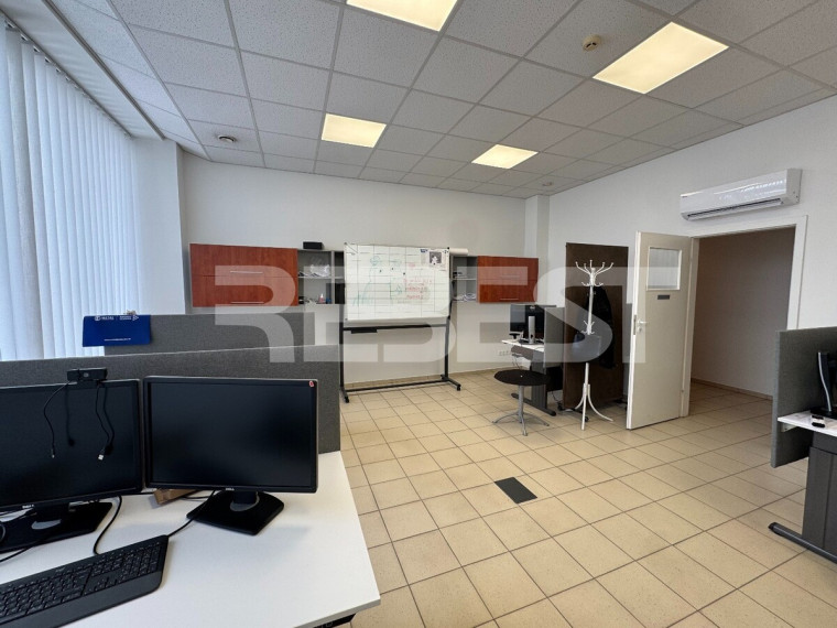 Nuomojamos administracinės, paslaugų, prekybos patalpos Dubijos g., Centras, Šiaulių m., Šiaulių m. sav., 320 m2 ploto 3