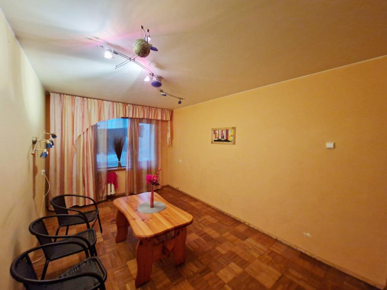 Parduodamas butas Vaižganto g., Dauniškio, Utenos m., Utenos r. sav., 60.91 m² ploto 3 kambariai 9