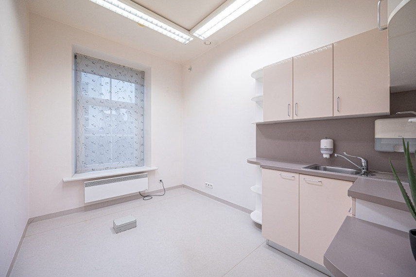 Parduodamos administracinės, kitos paskirties, paslaugų, prekybos patalpos Polocko g., Užupis, Vilniaus m., Vilniaus m. sav., 96.37 m2 ploto 17