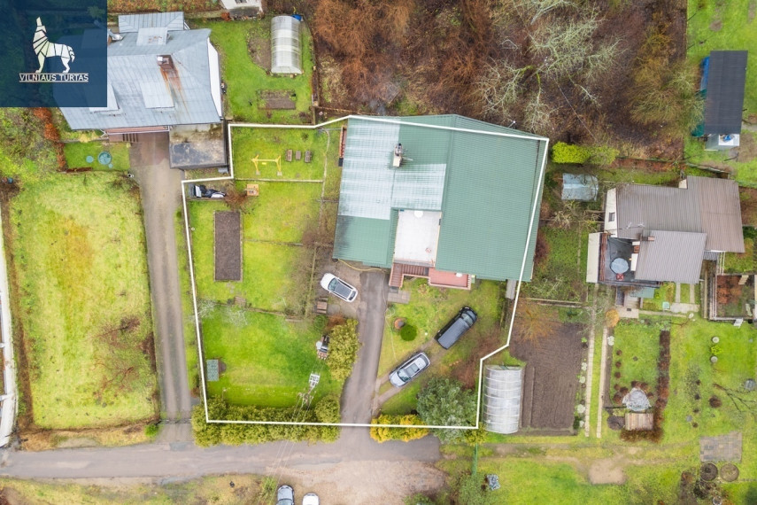 Parduodamas namas Vilniaus r. sav., Juodšilių k., Upelio g., 400.09 m2 ploto, 3 aukštai 3