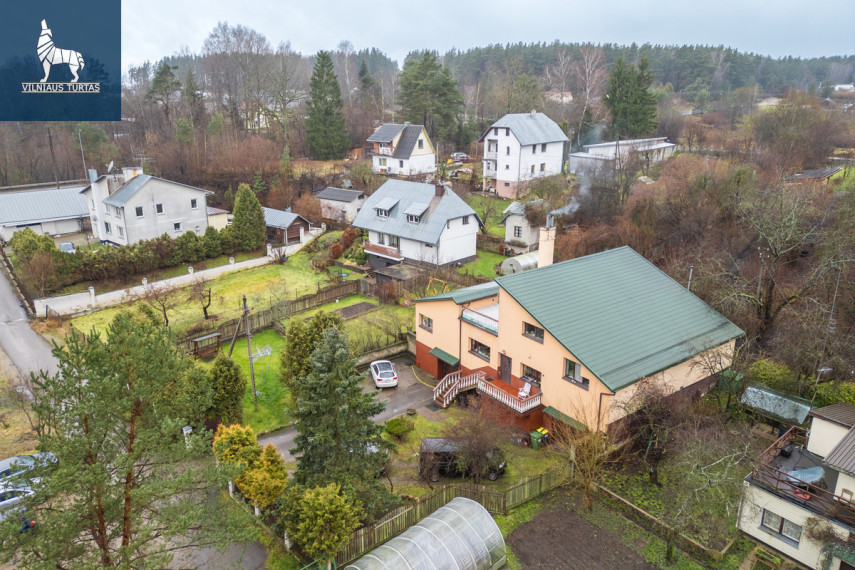 Parduodamas namas Vilniaus r. sav., Juodšilių k., Upelio g., 400.09 m2 ploto, 3 aukštai 5