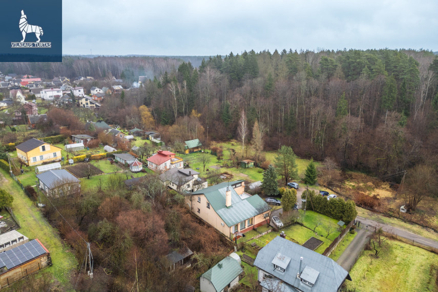 Parduodamas namas Vilniaus r. sav., Juodšilių k., Upelio g., 400.09 m2 ploto, 3 aukštai 9