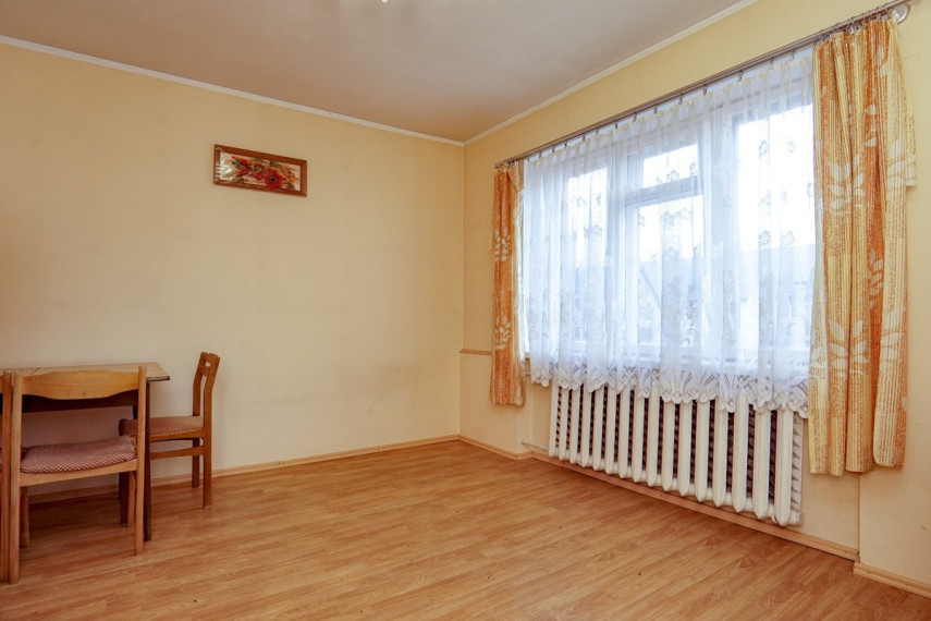 Parduodamas namas Agaro g., Biržų m., Biržų r. sav., 227 m2 ploto, 2 aukštai 10