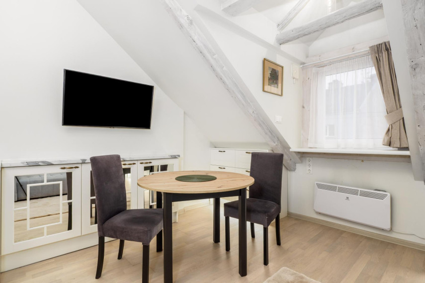 Parduodamas butas Žvėrynas, Vilniaus m., Vilniaus m. sav., 16.00 m² ploto 1 kambarys 3