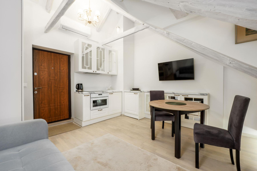 Parduodamas butas Žvėrynas, Vilniaus m., Vilniaus m. sav., 16.00 m² ploto 1 kambarys 9