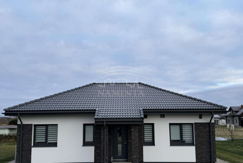 Parduodamas namas Grambaviškių k., Klaipėdos r. sav., 80 m2 ploto, 1 aukštai 1