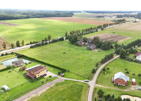 PARDUODAMAS 40 ARŲ GYVENAMOSIOS PASKIRTIES SKLYPAS LIEKUPIO G. 18, PALIŪNIŠKYJE, PANEVĖŽIO PRIEMIESTYJE