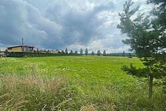 PARDUODAMAS 40 ARŲ GYVENAMOSIOS PASKIRTIES SKLYPAS LIEKUPIO G. 18, PALIŪNIŠKYJE, PANEVĖŽIO PRIEMIESTYJE 9
